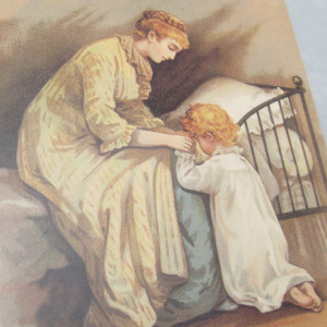 mother and child praying